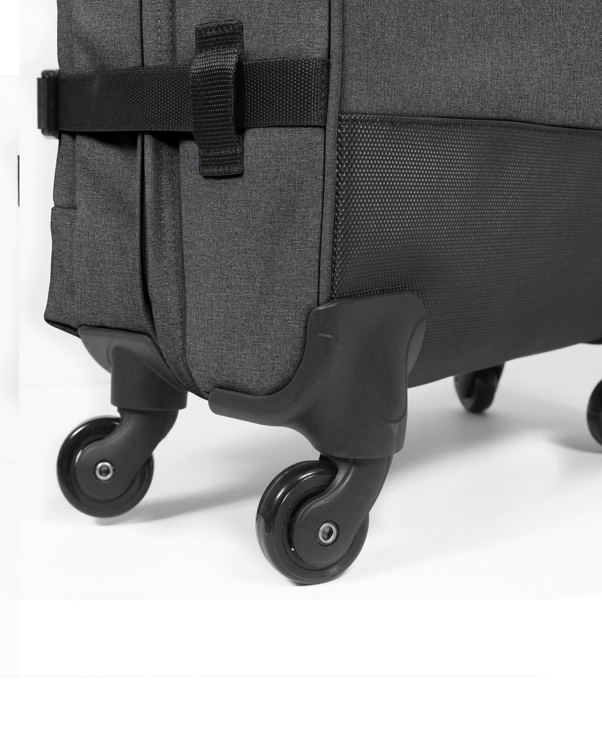Eastpak TRANS4 S Black Denim  - 5