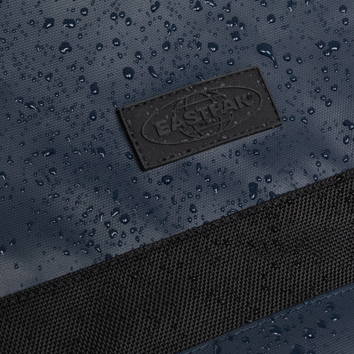 Eastpak TECUM M CNNCT Admiral  - 7