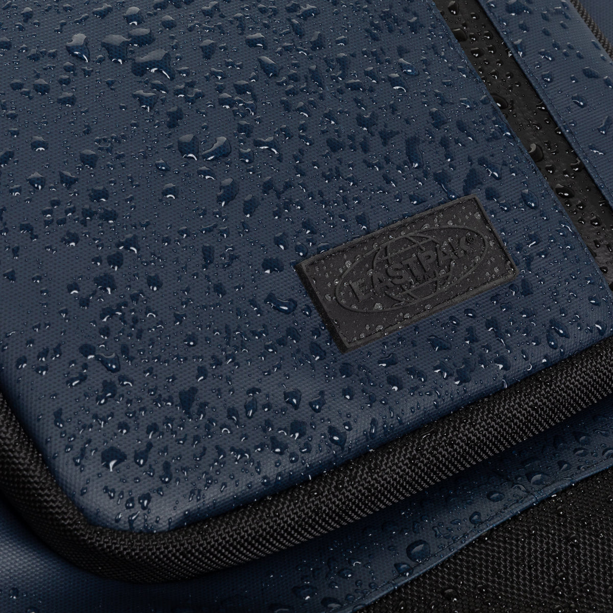 Eastpak TECUM L CNNCT Admiral  - 4
