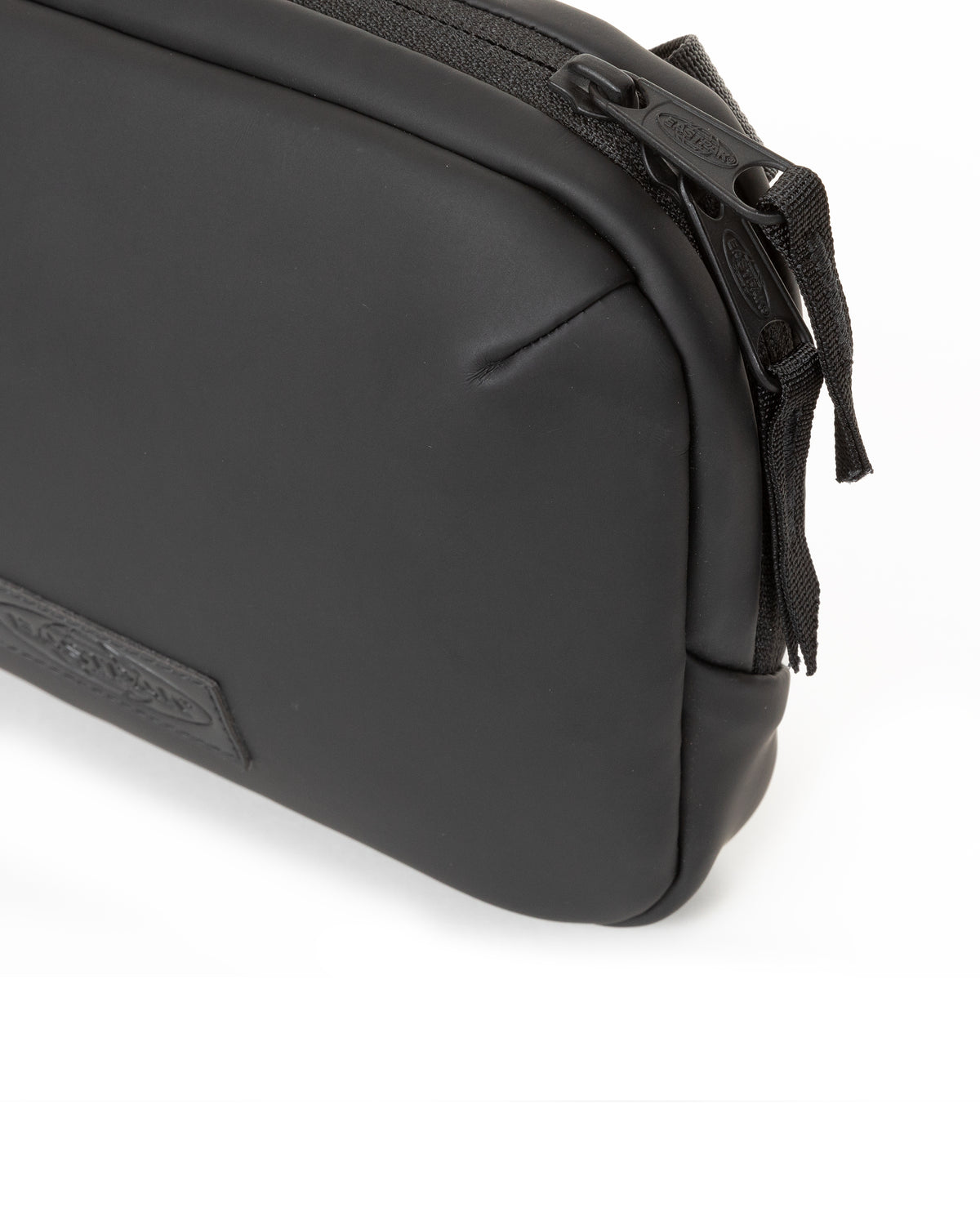 Eastpak ARJAN CNNCT F Matte Black  - 6