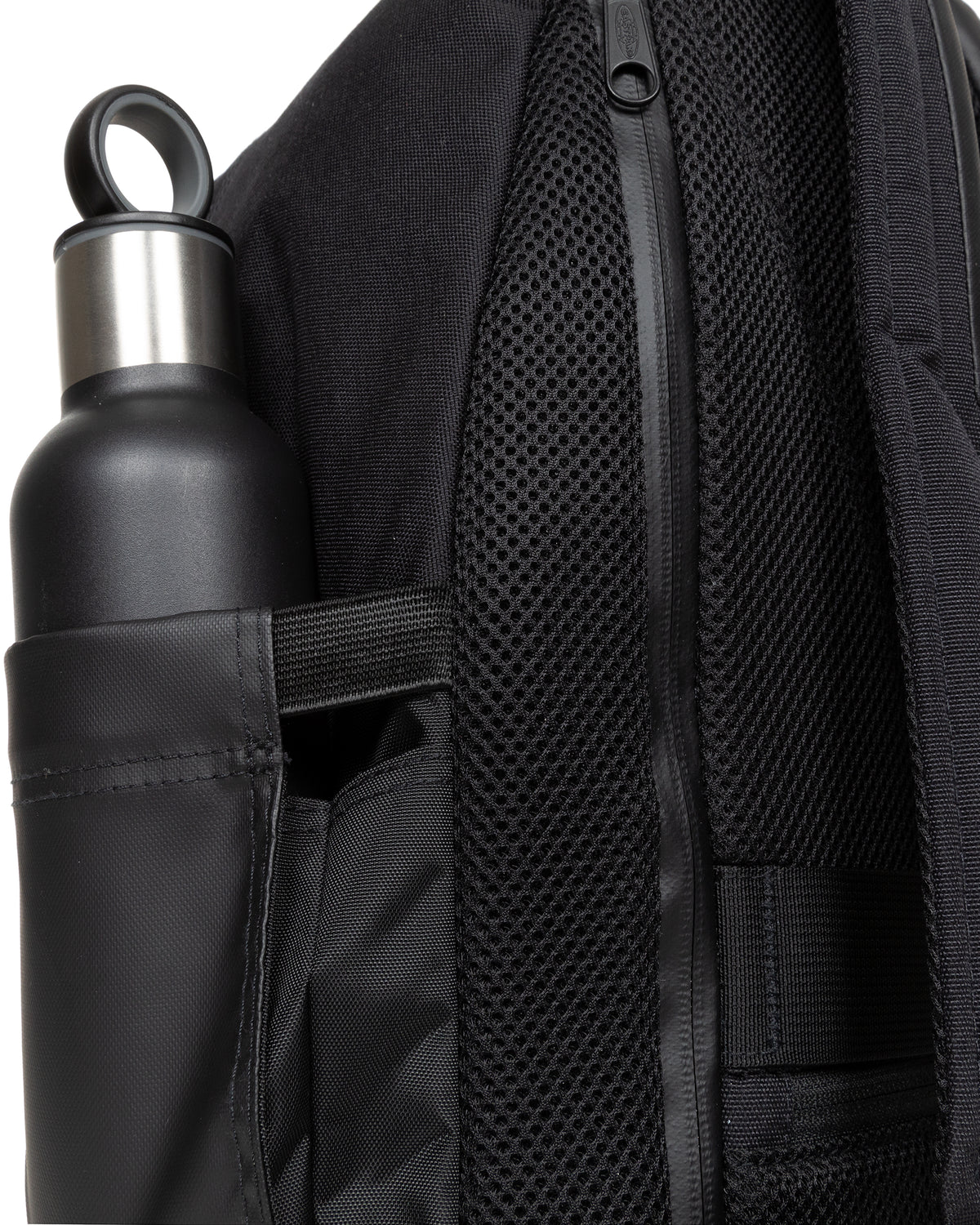 Eastpak ICON PAK'R On Black  - 6