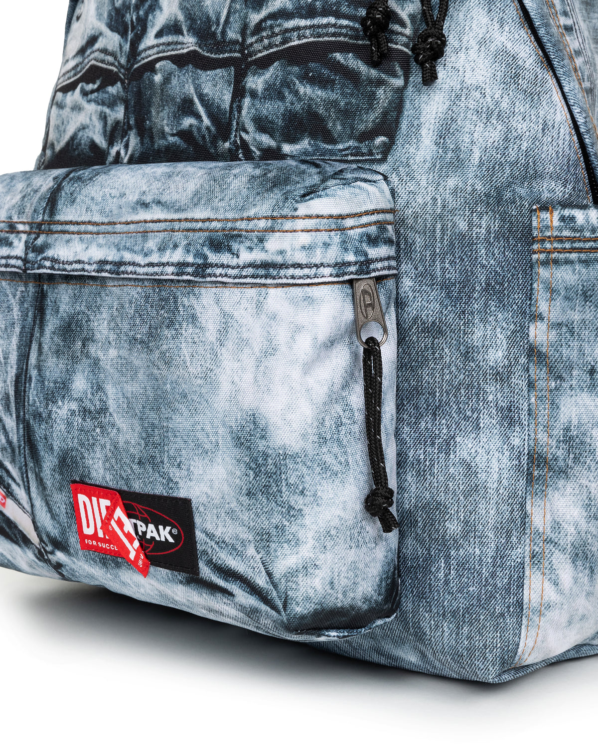 Eastpak DIESEL DAY PAK'R DSL Trompe Print  - 4